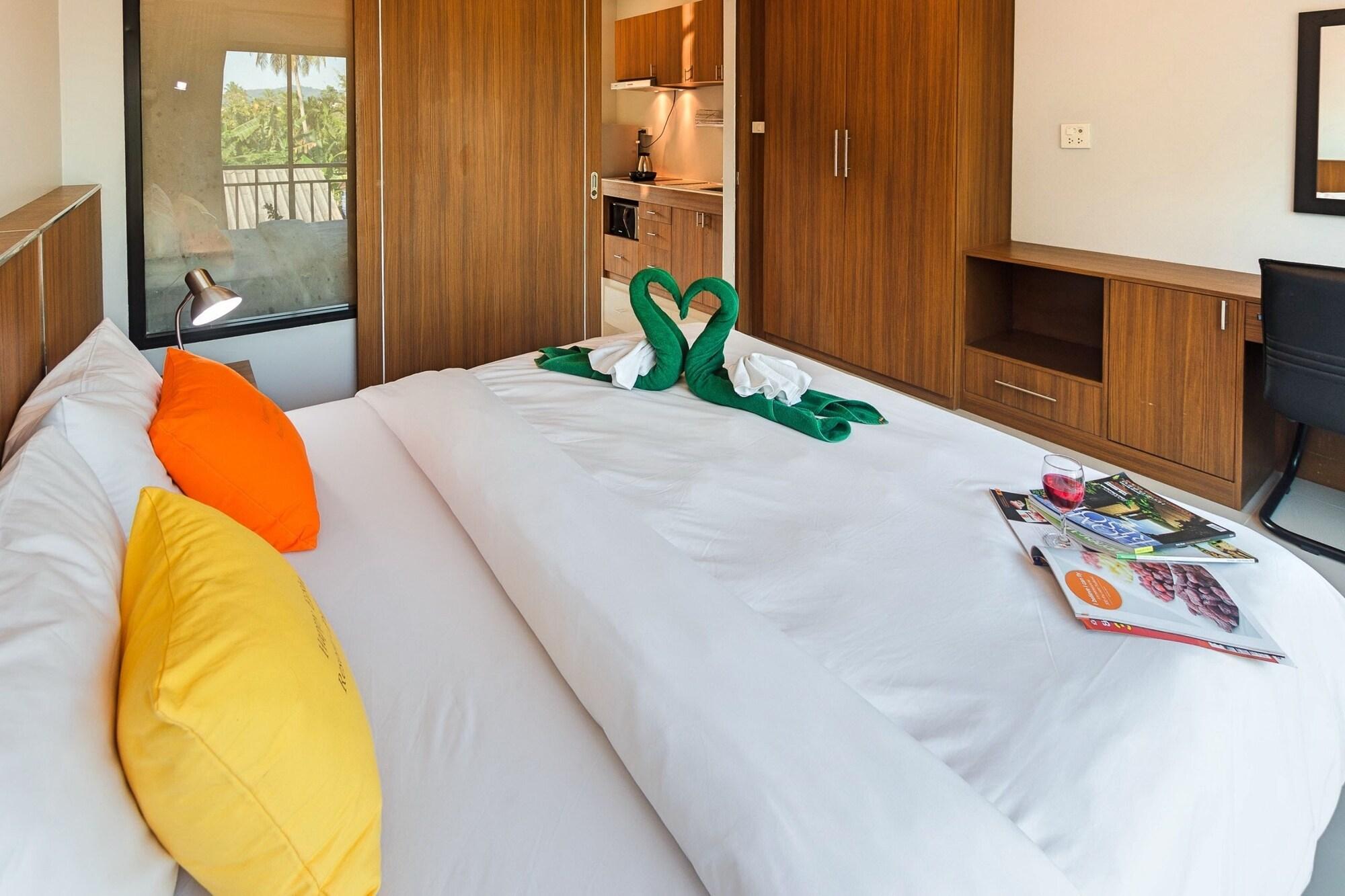 Happy Eight Resort Sha Nai Harn Exterior photo